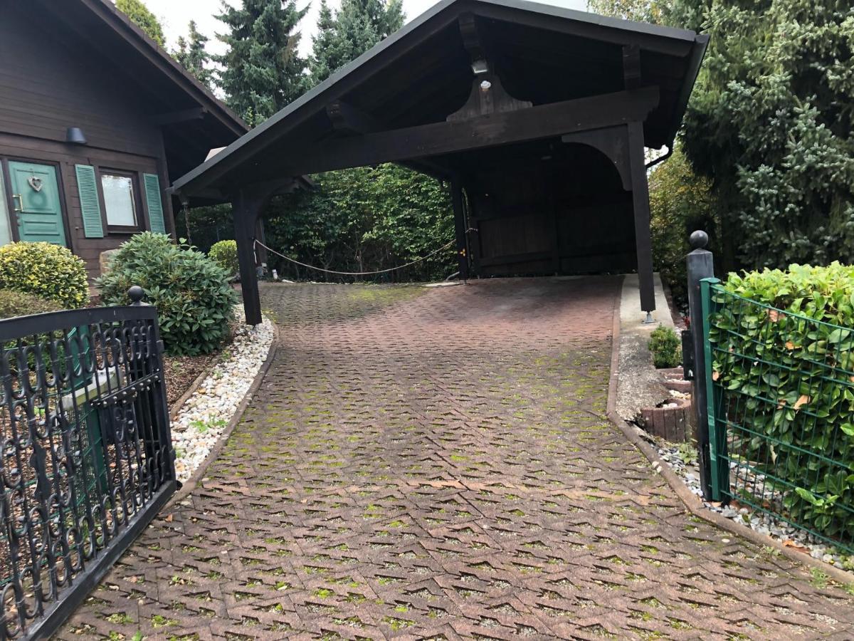 Gemütliches Holzhaus in idyllischer Lage Ruppichteroth Exterior foto